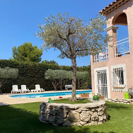 דירות Velaux T3 Avec Jardin Et Piscine Privee מראה חיצוני תמונה